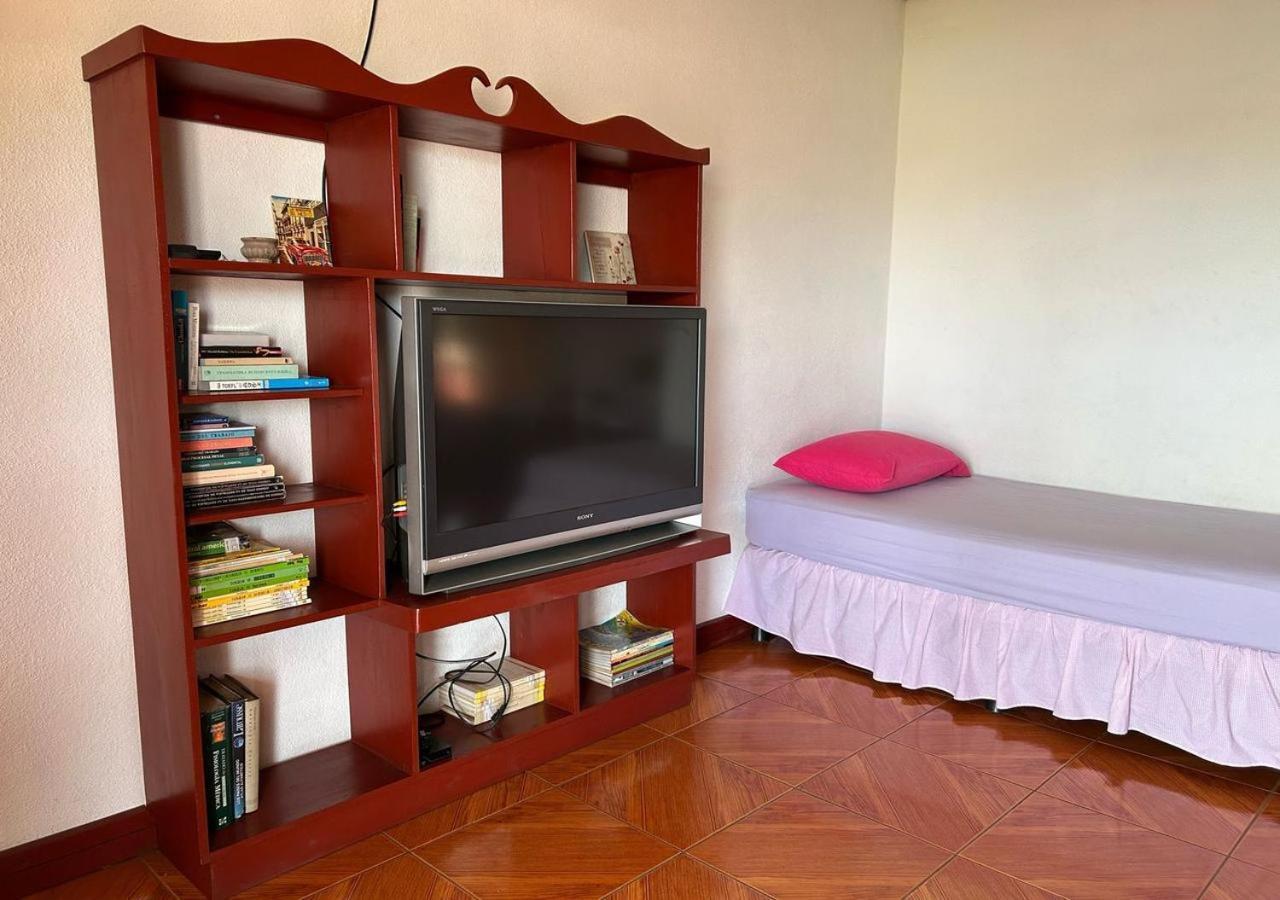 Casa Robles - Your Stay Near Airport Managua Exteriör bild