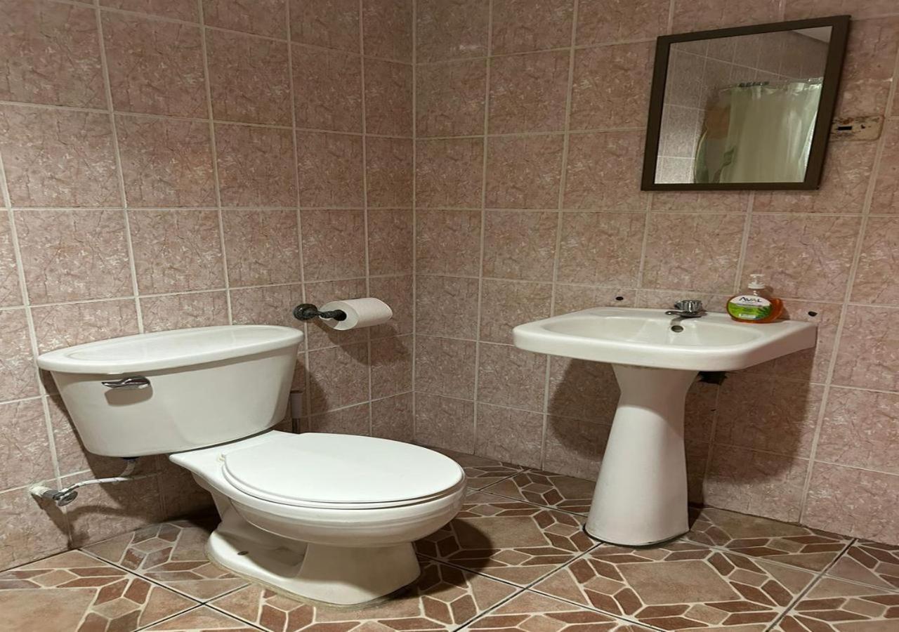 Casa Robles - Your Stay Near Airport Managua Exteriör bild