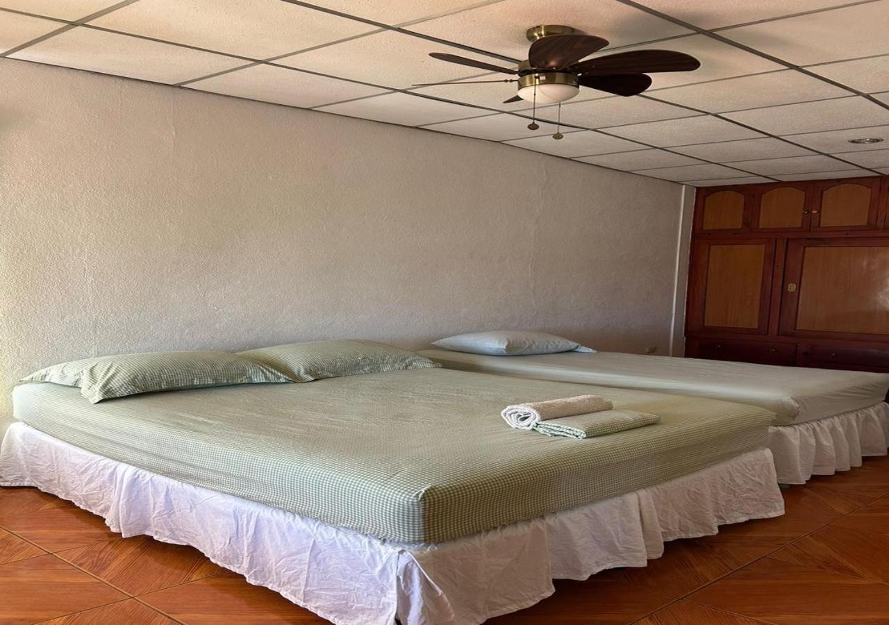 Casa Robles - Your Stay Near Airport Managua Exteriör bild